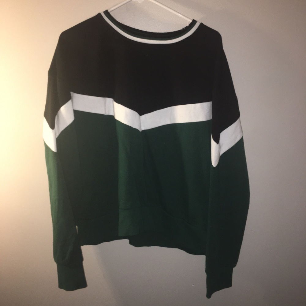 sweatshirt